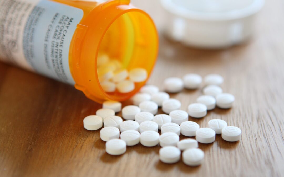 Is Oxycodone an Opioid? Oxycodone Side Effects!